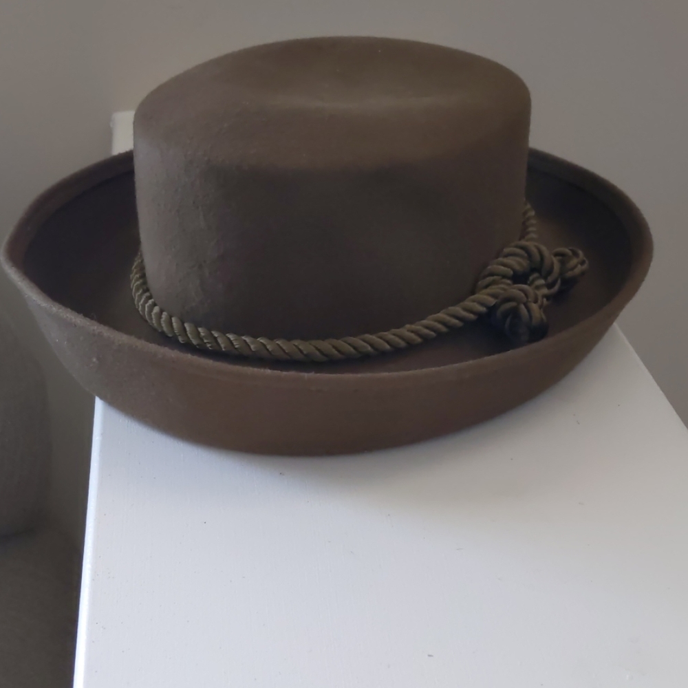 Bollman wool hat Inatoo